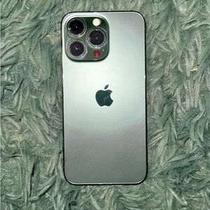 iPhone 13 Pro 512GB Alpine Green for sale